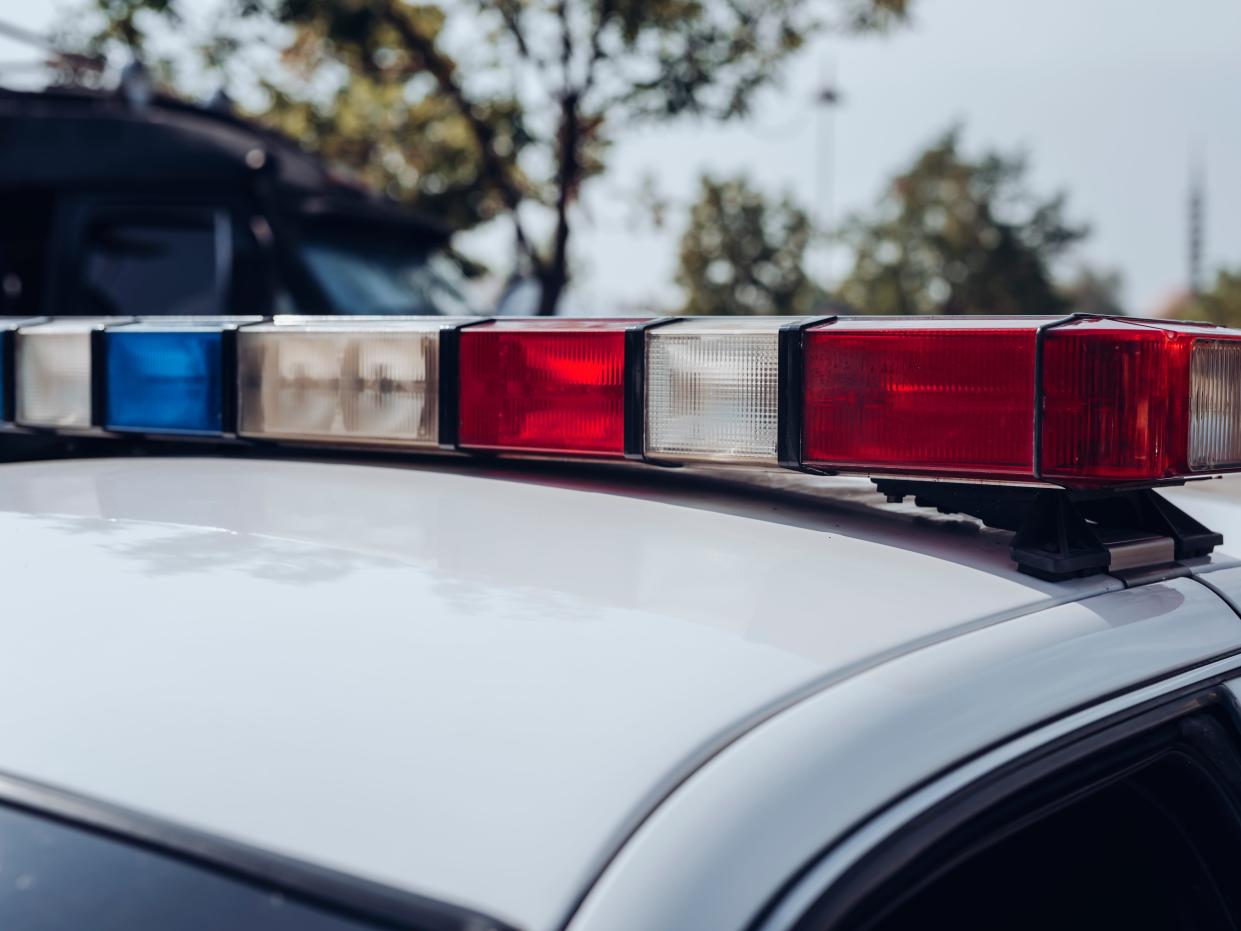 Emergency lights on a us police car