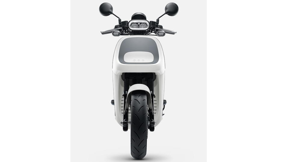 圖／2022 Gogoro Viva XL Basic延續家族獨特的膠囊設計，只要一上路就是全場焦點。