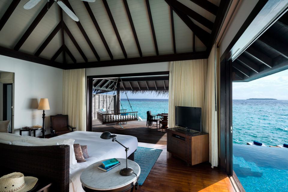 Villas have a spectacular view (Anantara Kihavah)