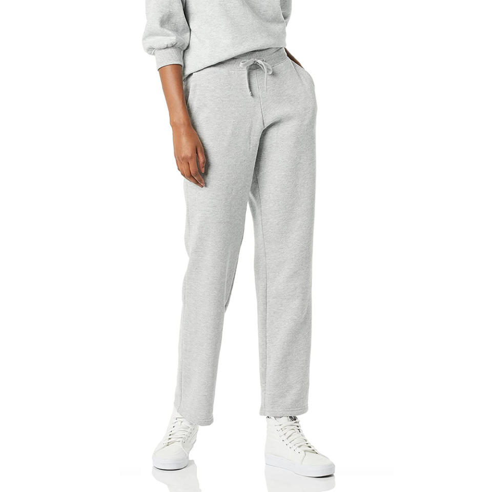Amazon Essentials Relaxed Fit Fleece Sweatpants