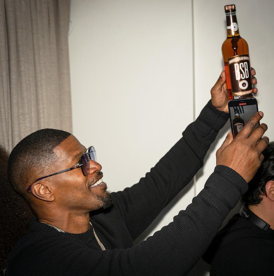 Jamie Foxx Hosts Private Concert in Dallas