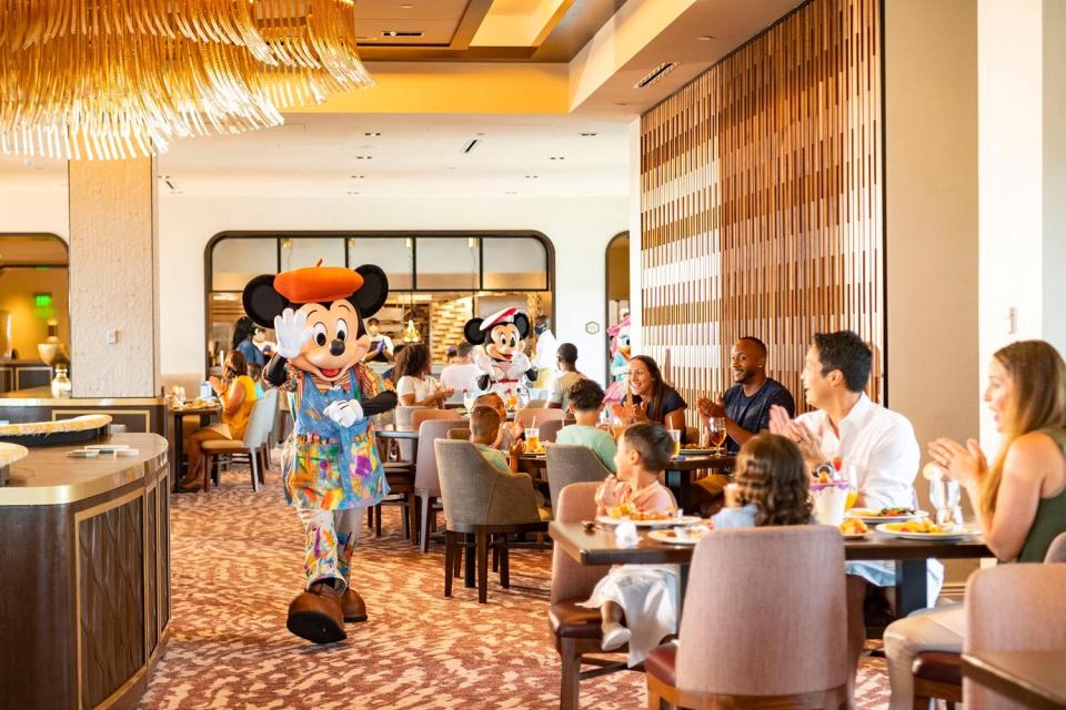 Disney Character dining