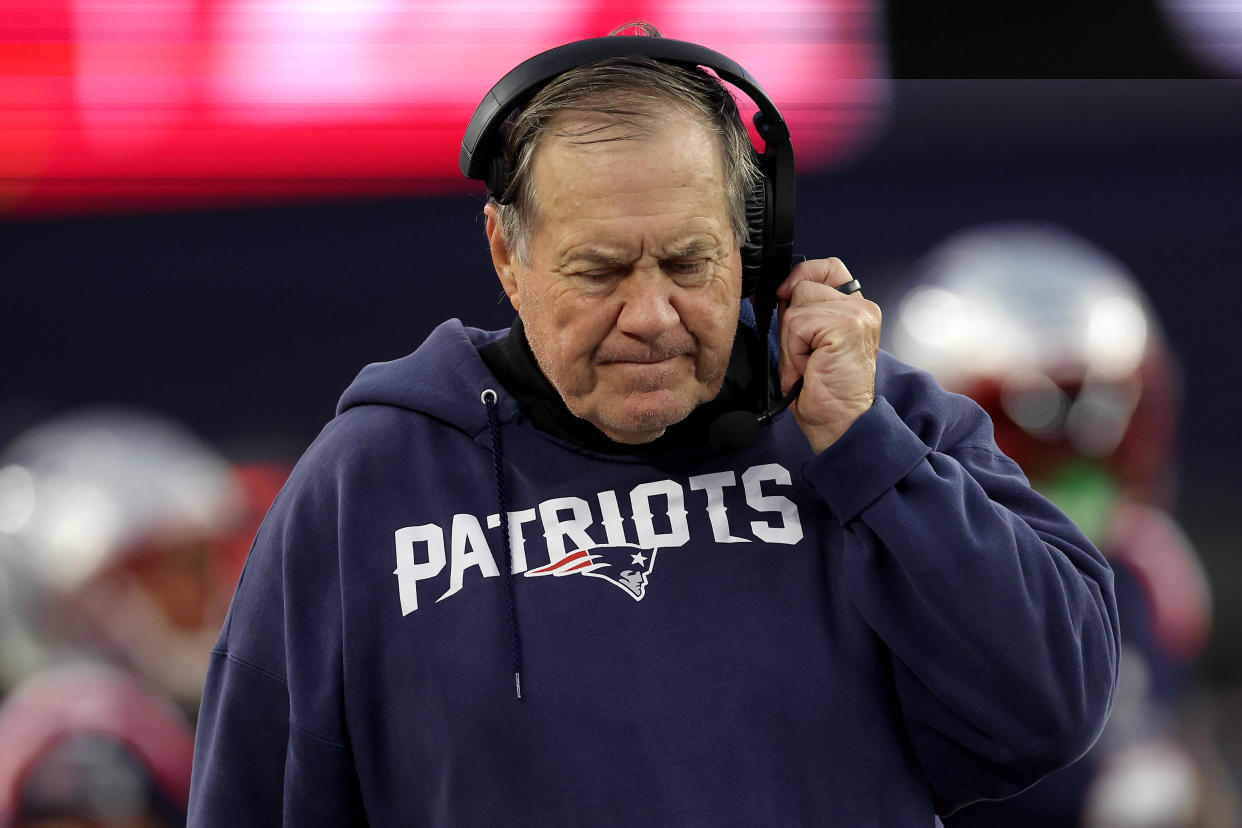 Bill Belichick, ex entrenador en jefe de los New England Patriots, es parte central de la serie documental 'The Dynasty', aunque no de manera positiva. (Foto: Maddie Meyer/Getty Images)