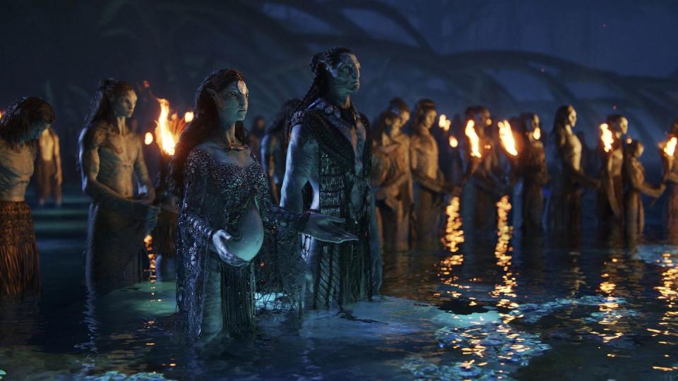 avatar the way of water characters standing in water