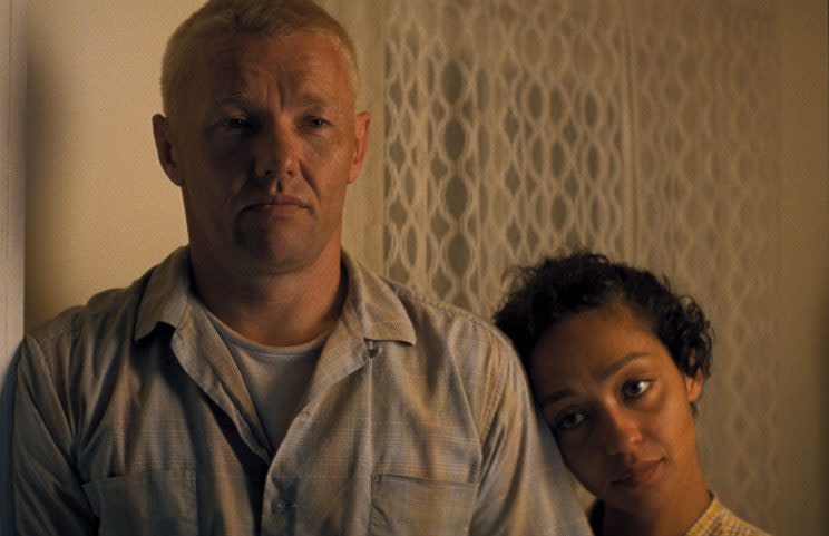 Joel Edgerton und Ruth Negga spielen das Ehepaar Richard und Mildred Loving. Szene aus “Loving” (Bild: Universal Pictures International)