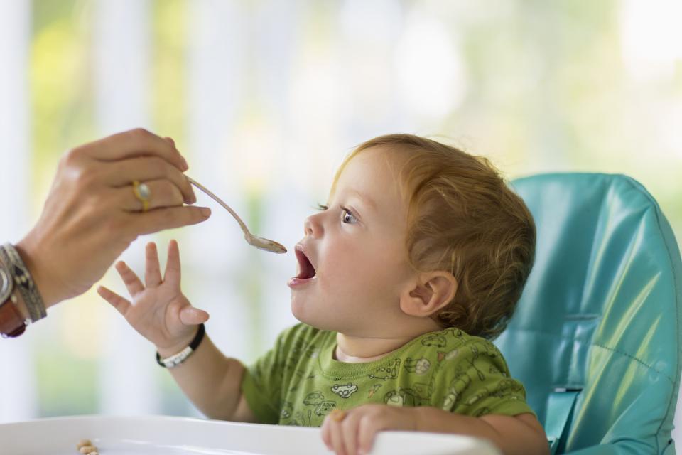 Honig kann zur tödlichen Gefahr für Babys werden. (Symbolbild: Getty Images)