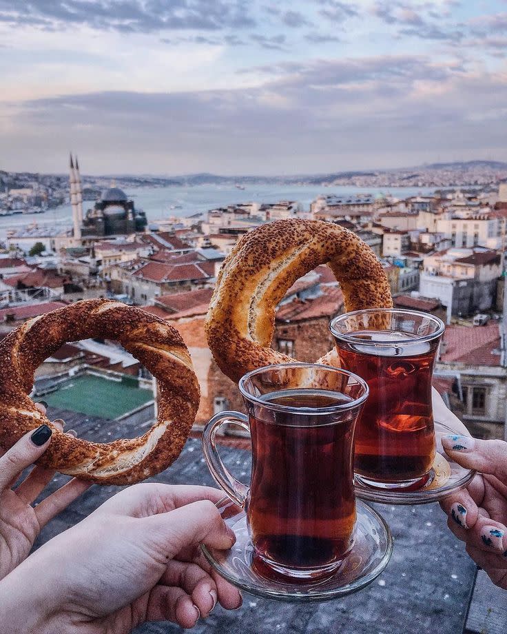 遊客去到土耳其都一定會飲杯茶，入鄉隨俗。 （圖：Turkeyfoodie@Twitter）