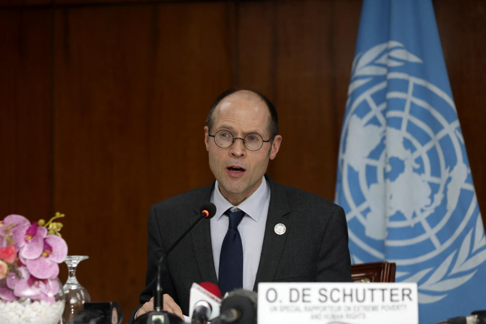 Olivier De Schutter, U.N. special rapporteur on extreme poverty and human rights addresses a press conference in Dhaka, Bangladesh, Monday, May 29, 2023. (AP Photo/Al-emrun Garjon)