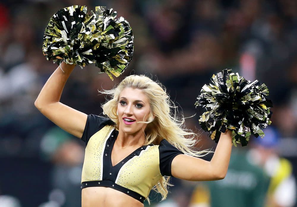 The Pittsburgh Steelers Cheerleaders: An Interview with the Hottest Girls  in Football 