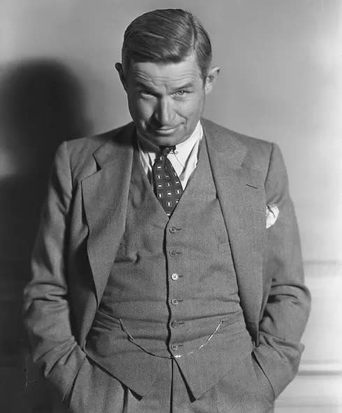 Humorists Will Rogers sent columns to roughly 500 newspapers across the country.