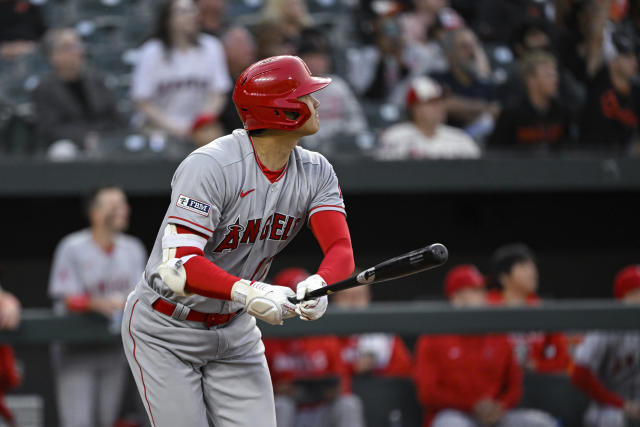 Orioles se sobreponen a jonrón de Trout y vencen 3-1 a Angelinos