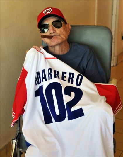 Conrado Marrero, world's oldest living former MLB player, turns 102 in Cuba  - CBS News