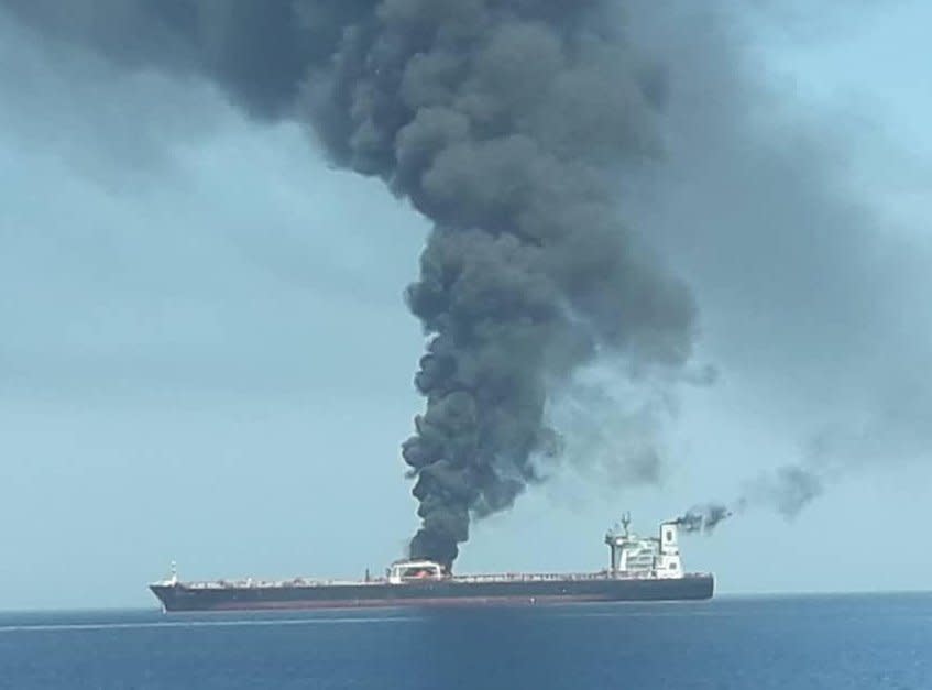 台灣中油採購CFR石化原料的一艘石油腦貨油船Front Altair傳出在波斯灣地區受到攻擊。(圖取自推特)