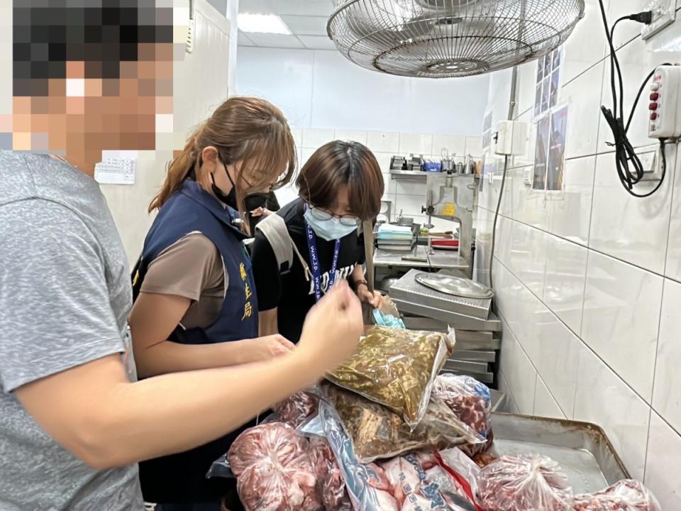 高市衛生局抽驗燒肉店4件肉品都合乎規定。（圖：高雄市衛生局提供）