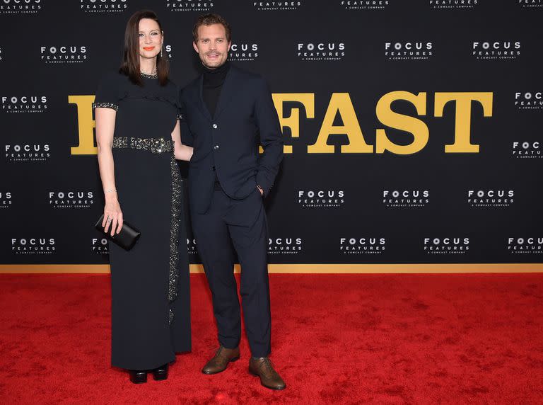 Caitriona Balfe y Jamie Dornan, en el estreno de Belfast, en Los Ángeles 