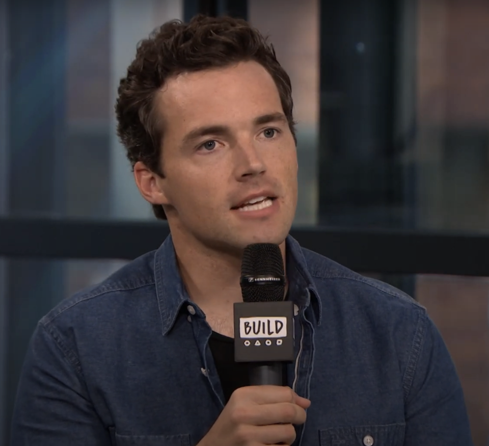 Closeup of Ian Harding