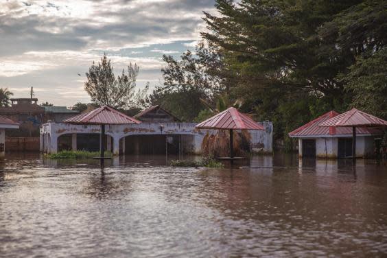 A flooded hotel in Kisumu, on the edge of Lake Victoria (Ed Ram)