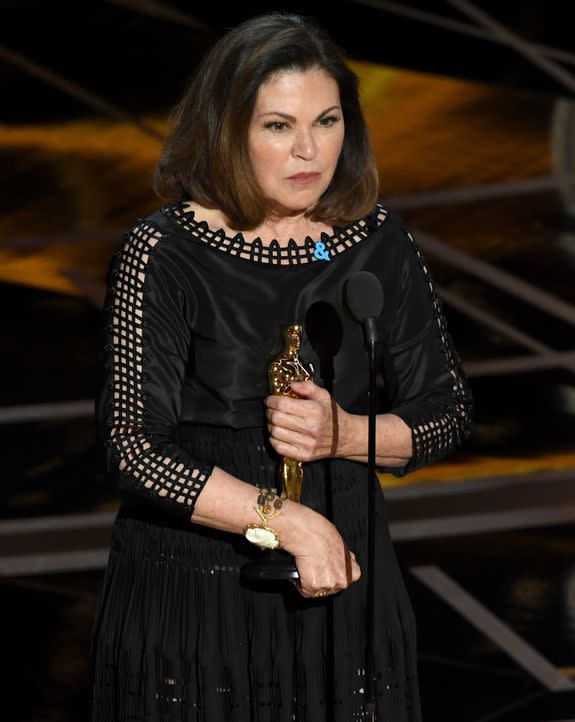 HOLLYWOOD, CA - FEBRUARY 26:  Costume designer Colleen Atwood accepts Best Costume Design for 'Fantastic Beasts and Where to Find Them' onstage during the 89th Annual Academy Awards at Hollywood & Highland Center on February 26, 2017 in Hollywood, California.  (Photo by Kevin Winter/Getty Images)