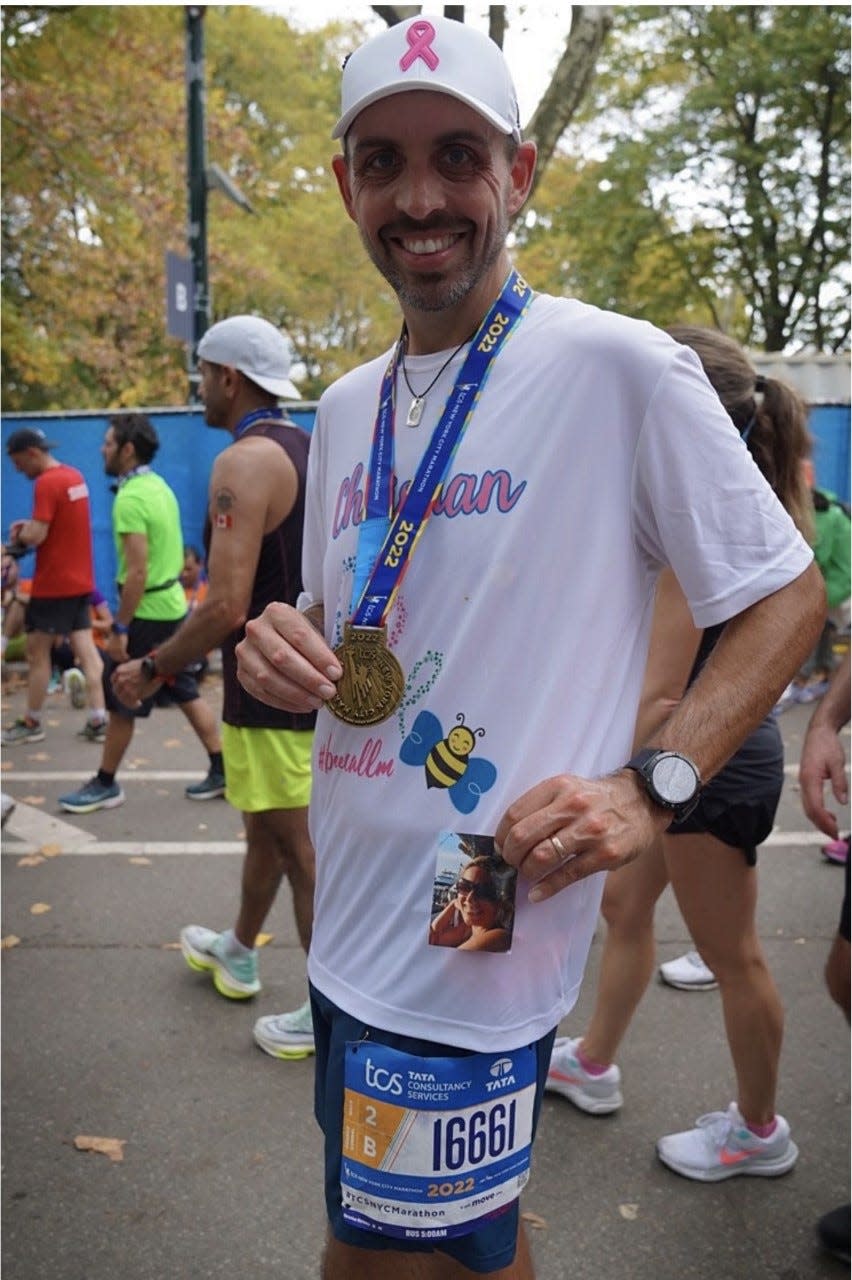 Christian Hietanen completed this year's NYC Marathon in a time of 4:34.32 raising marathon $17,000 for the Breast Cancer Research Foundation (BCRF).