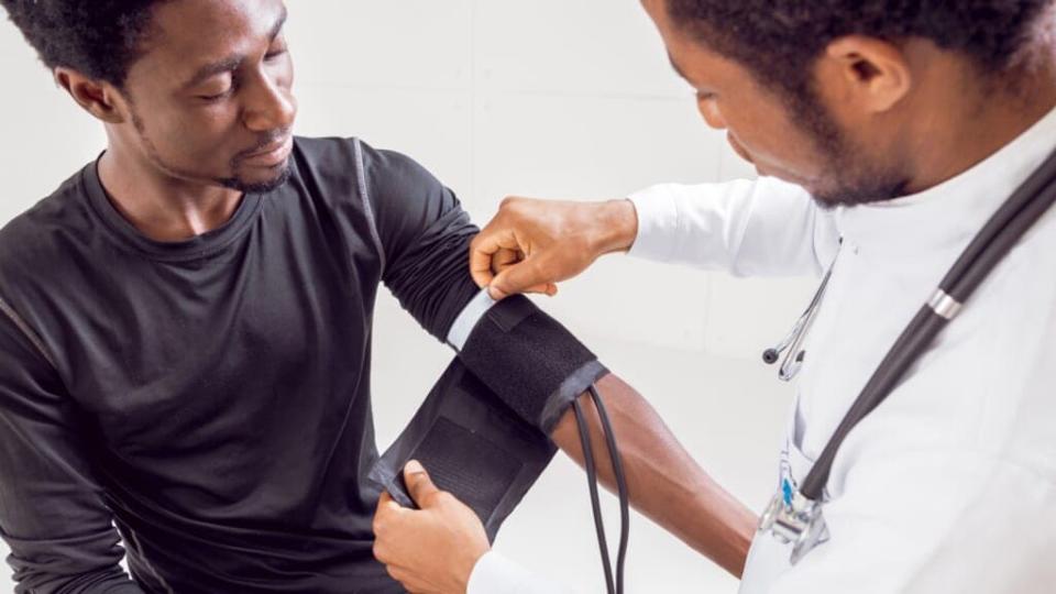 Black Americans with diabetes have a greater chance than whites with diabetes of developing chronic kidney disease and heart failure. (Photo: AdobeStock.com)