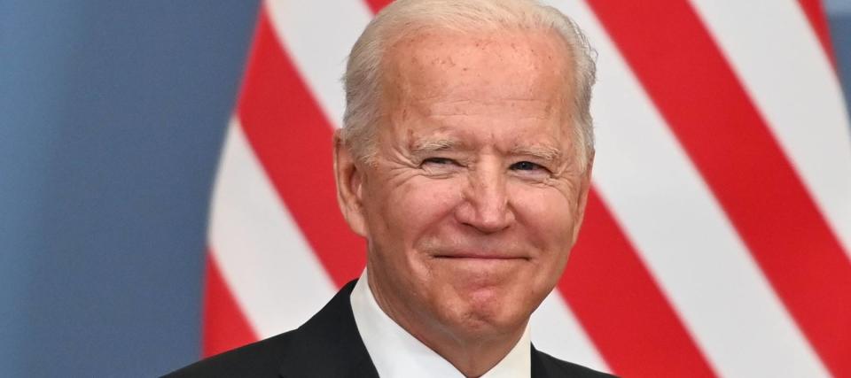 Biden urged to make next stimulus checks automatic, tied to the country's needs