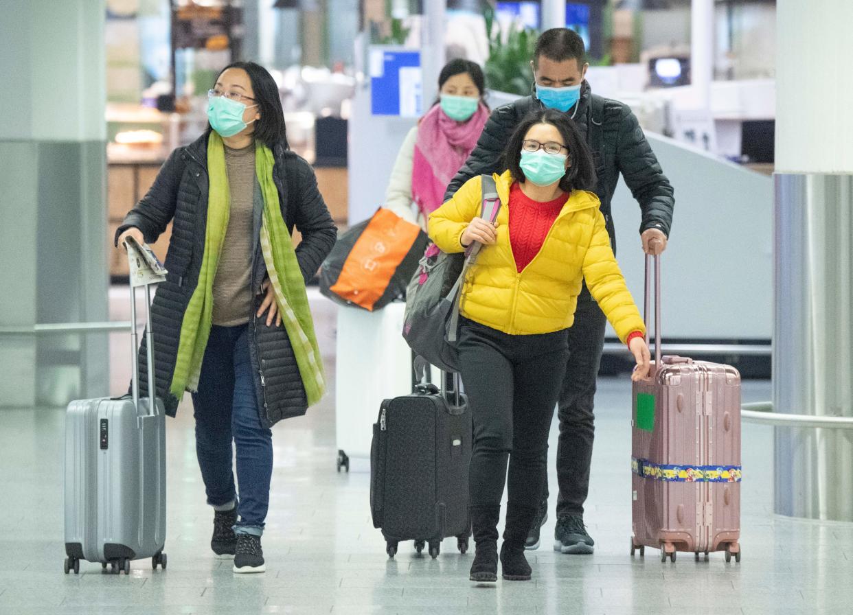 El avión es el medio más frecuente para la expansión internacional de los virus | Imagen Boris Roessler/dpa/AFP