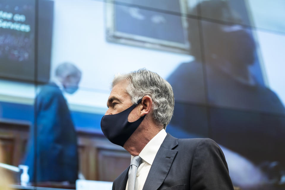 WASHINGTON, DC - DECEMBER 02: Federal Reserve Chair Jerome Powell prepares to speak at a House Financial Services Committee hearing on Oversight of the Treasury Department's and Federal Reserve's Pandemic Response in the Rayburn House Office Building on December 2, 2020 in Washington, DC. (Photo by Jim Lo Scalzo -Pool/Getty Images)