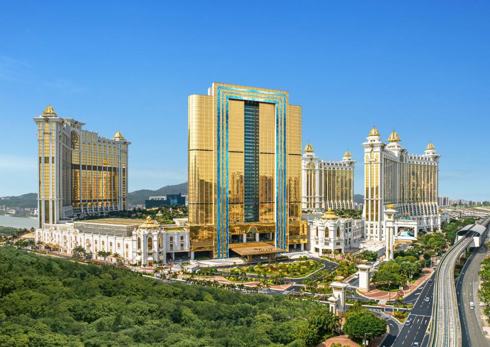 Galaxy Macau is renowned around the globe for its diversified and luxurious range of leisure, dining and entertainment, offering 5- star accommodations and spa experiences for guests at its 8 award-winning luxury hotels.