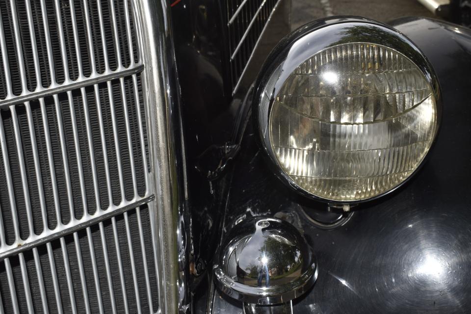 Car 6 headlight