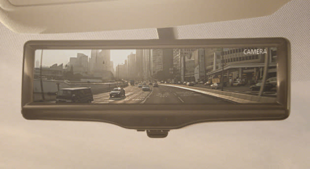 Nissan's smart rear-view mirror