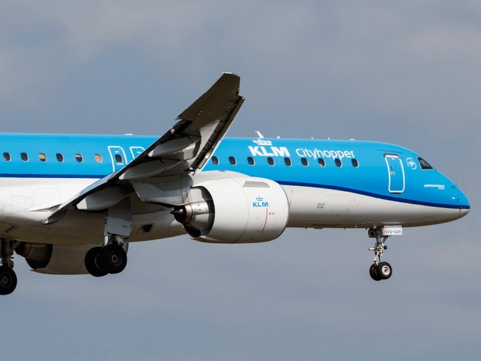 KLM Cityhopper E190-E2.