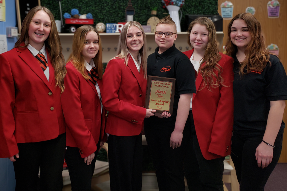 Ridgedale FCCLA students (left to right) Morgan Forrider, Lizzi Potts, Hannah Conn, Summer DePhillips, Sara Geyer and Kylan Austin.