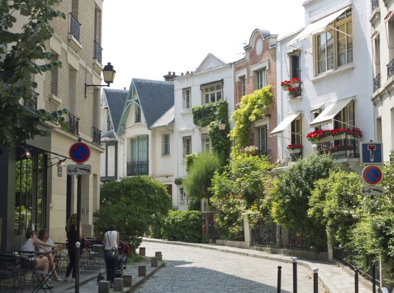 Once a place where penniless artists flocked for its cheap lodgings, Montmartre has seen property prices explode, with buyers paying up to 20,000 euros per square metre