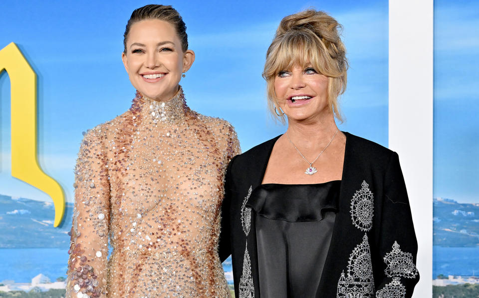 Kate Hudson and Goldie Hawn at the Premiere of 