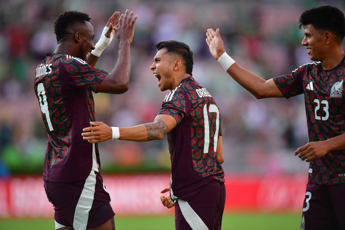 Mexico on the up again after victory against relegation candidate New Zealand