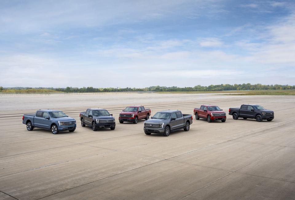 2024 ford f150 lightning lineup