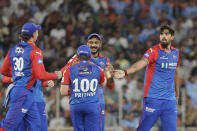 Delhi Capitals' Ishant Sharma, right, celebrates the wicket of Gujarat Titans' captain Shubman Gill during the Indian Premier League cricket match between Delhi Capitals and Gujarat Titans in Ahmedabad, India, Wednesday, April 17, 2024. (AP Photo/Pravin Indrekar)