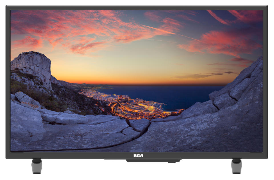 RCA 32" Class HD (720P) LED TV. (Photo: Walmart) 