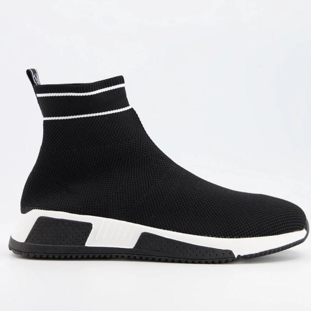 dommer Kostbar Disco 6 Alternatives To Those Balenciaga Sneakers (The Ones That Look Like Socks)