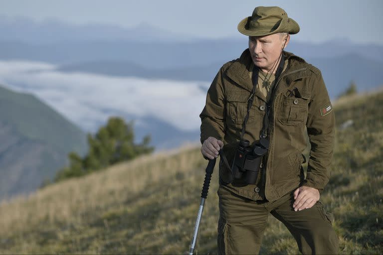 Putin en una montaña en la región de Tuva, en el sur de Siberia