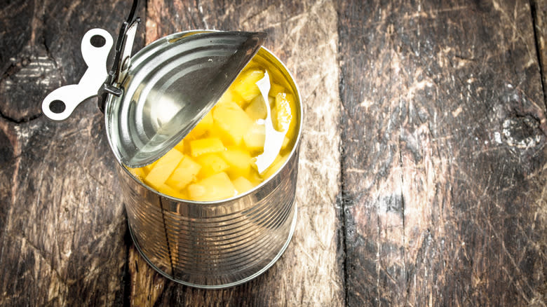 Canned chopped pineapple