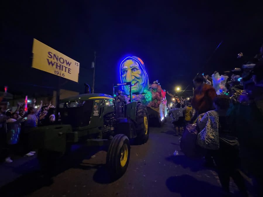 Krewe of Endymion rolls on Saturday, Feb. 10, 2024. (WGNO/Justin Abshire)