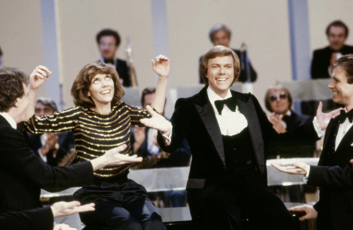 Unspecified - 1980: (L-R) Karen Carpenter, Richard Carpenter, The Carpenters performing on the ABC tv special 'The Carpenters: Music, Music, Music'. (Photo by Peter Miller /American Broadcasting Companies via Getty Images)