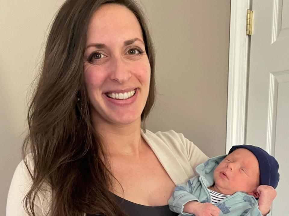 Serena Swanson with her newborn son, Everett.