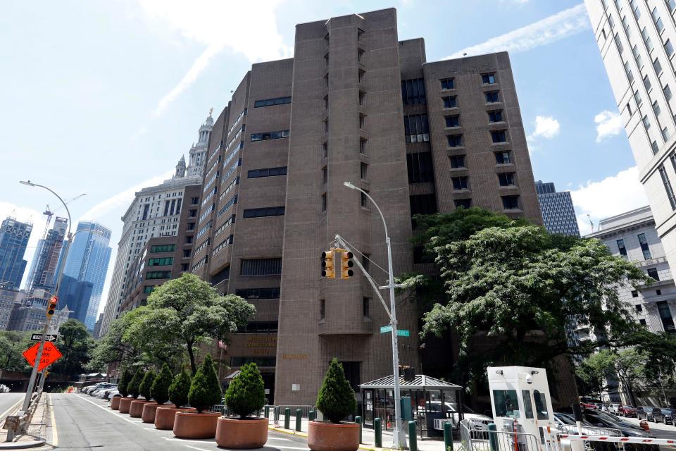 FILE - The Manhattan Correctional Center appears in this July 1, 2019 photo, in New York. New York Mayor Eric Adams' administration suggested in a letter, to New York Gov. Kathy Hochul on Aug. 9, 2023, that it wants to house migrants in a notorious federal jail that was closed after disgraced financier Jeffrey Epstein's suicide there led to its squalid conditions being deemed unsafe for humans. (AP Photo/Richard Drew, File)