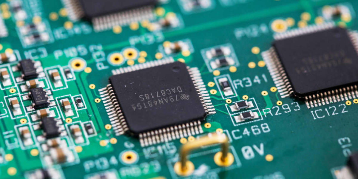 Texas Instruments Stock Jumps as Earnings Edge Estimates