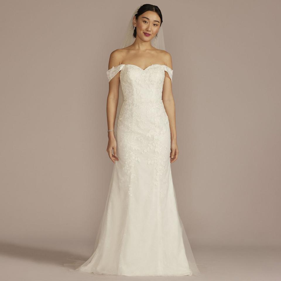 DB STUDIO off-shoulder lace applique sheath wedding dress