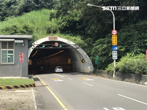 萬里隧道實施區間測速。（圖／翻攝畫面）