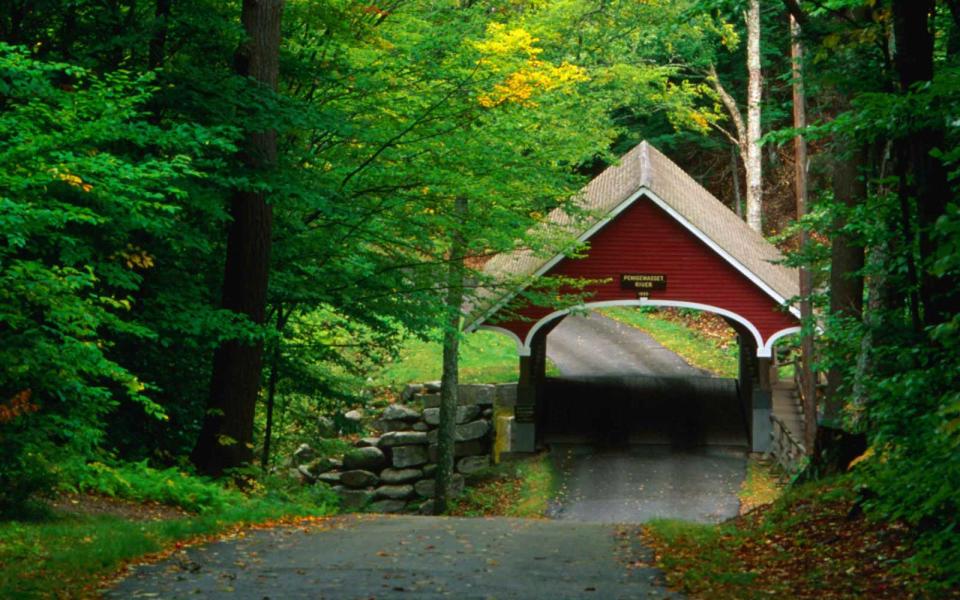 Flume Covered Bridge: Franconia Notch, New Hampshire