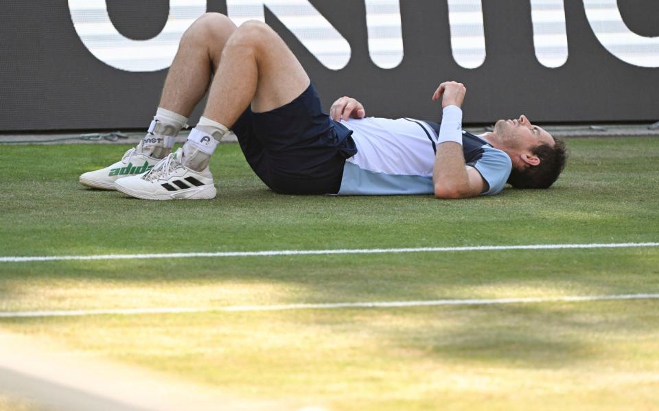 La temporada de Andy Murray ha tenido altibajos: un evento que combinó los dos fue la final del Abierto de Stuttgart, donde una lesión obligó a Murray a retirarse - Bern Wei'brod/DPA